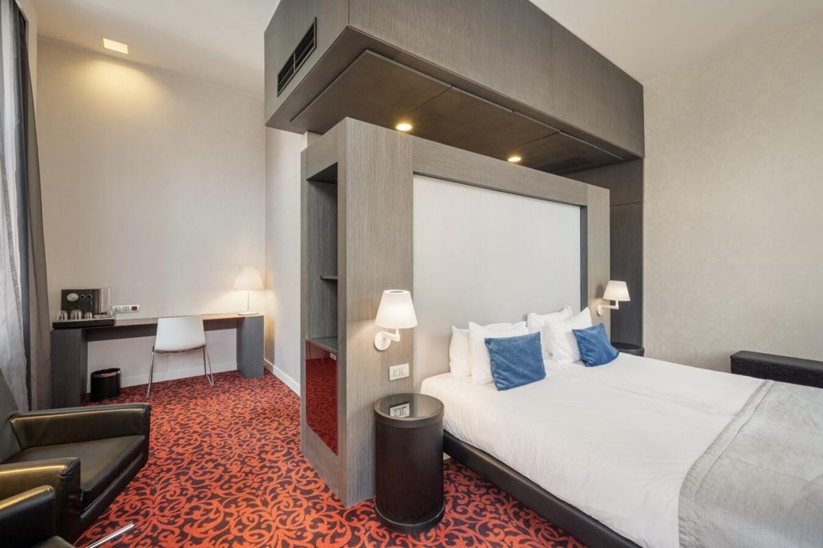 Eurostars Palazzo Zichy Hotel Budapest Luaran gambar
