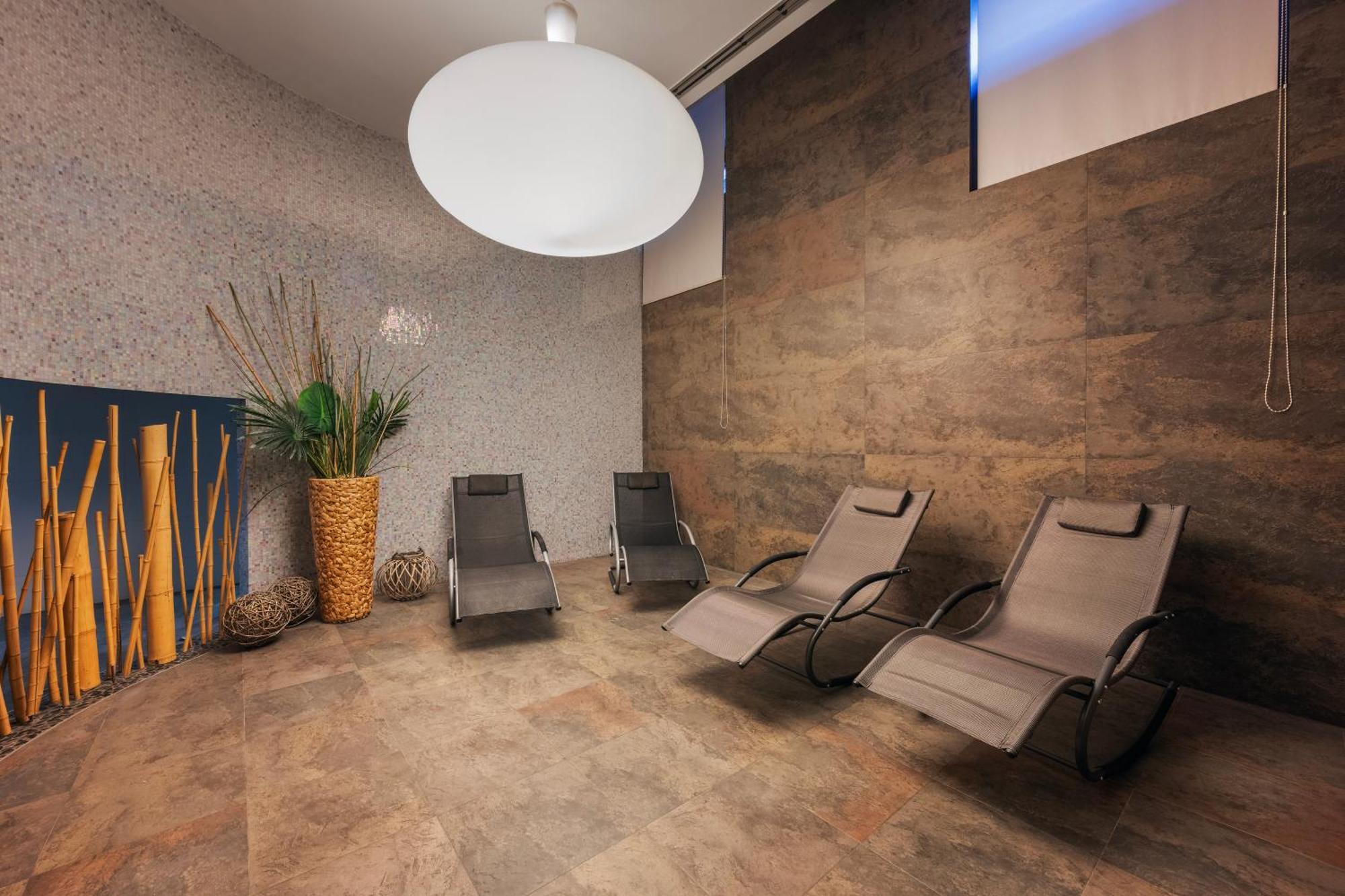 Eurostars Palazzo Zichy Hotel Budapest Luaran gambar