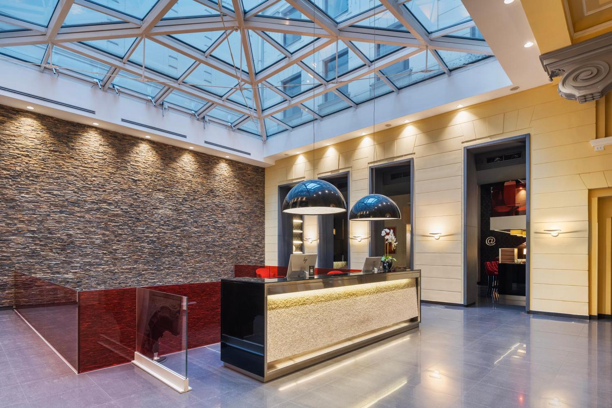 Eurostars Palazzo Zichy Hotel Budapest Luaran gambar