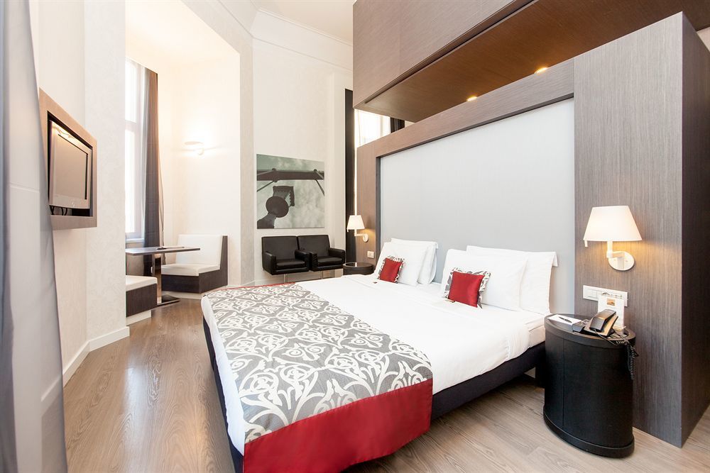 Eurostars Palazzo Zichy Hotel Budapest Luaran gambar