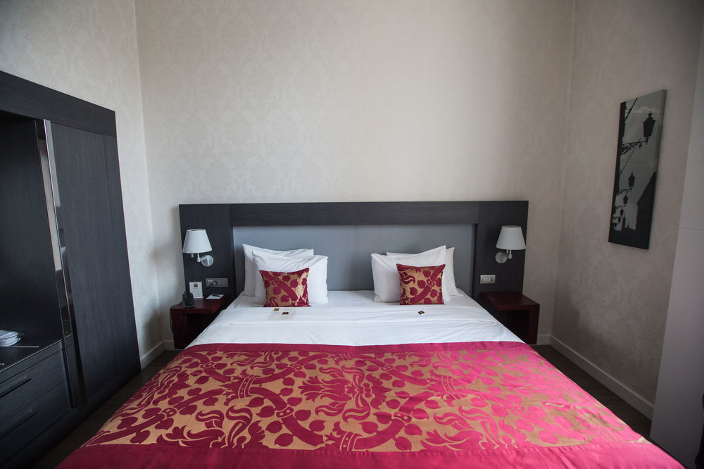 Eurostars Palazzo Zichy Hotel Budapest Luaran gambar